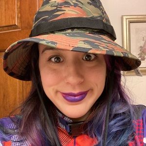 Meet your Posher, Brisa